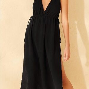 Lightweight midi black swim coverup